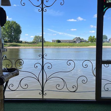 Drijfpaleis Hotel Арнем Екстериор снимка