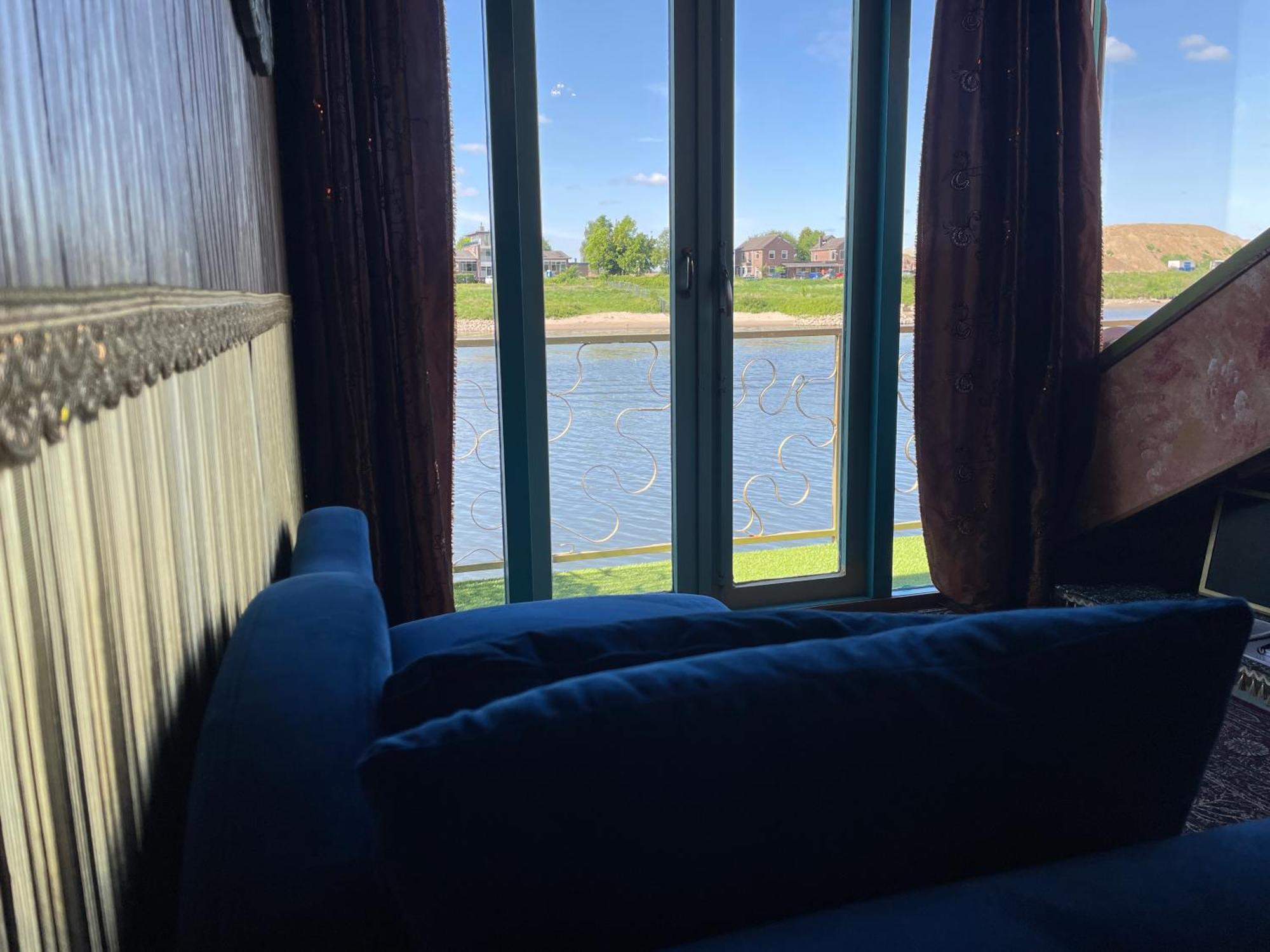 Drijfpaleis Hotel Арнем Екстериор снимка