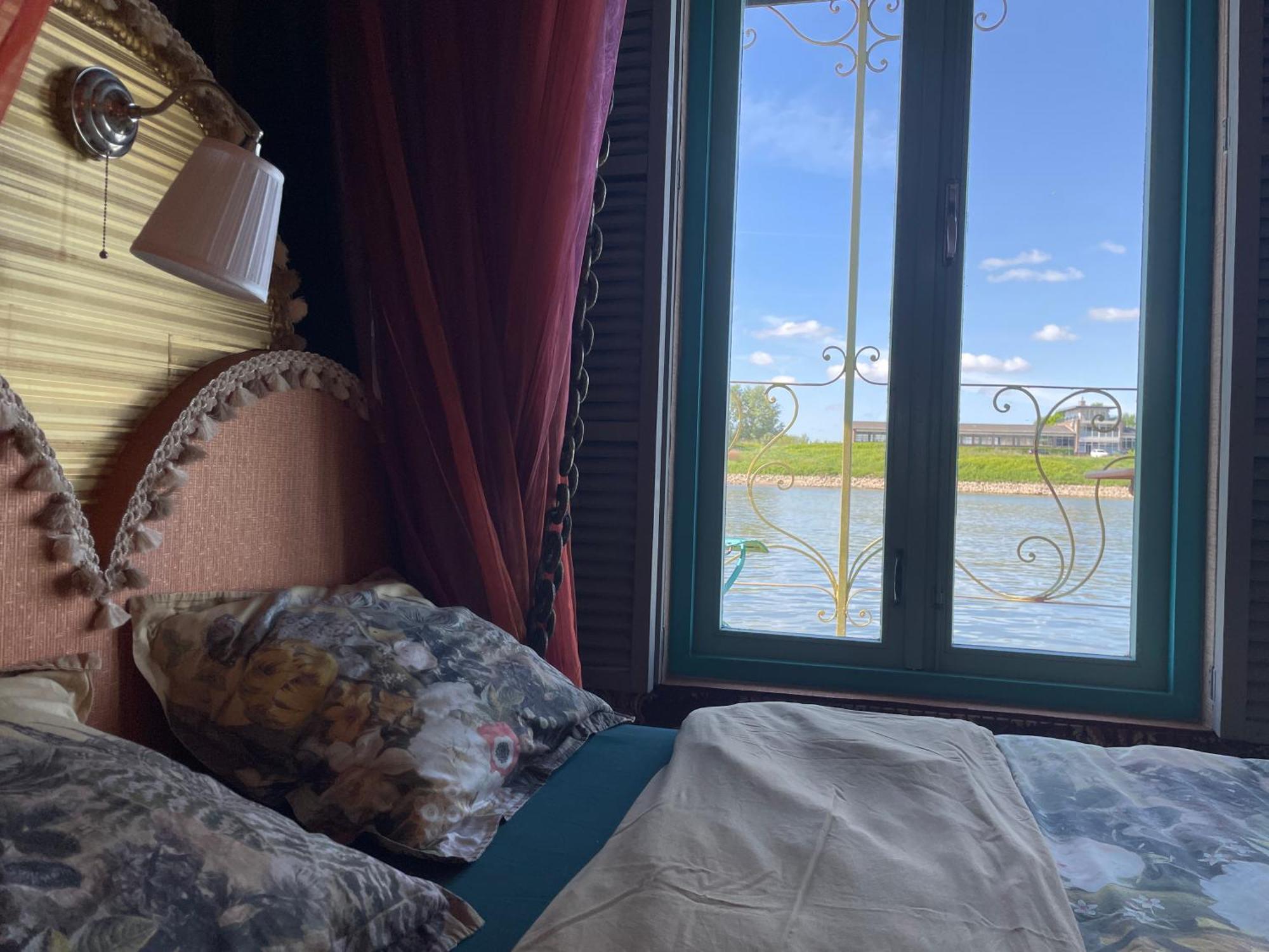 Drijfpaleis Hotel Арнем Екстериор снимка