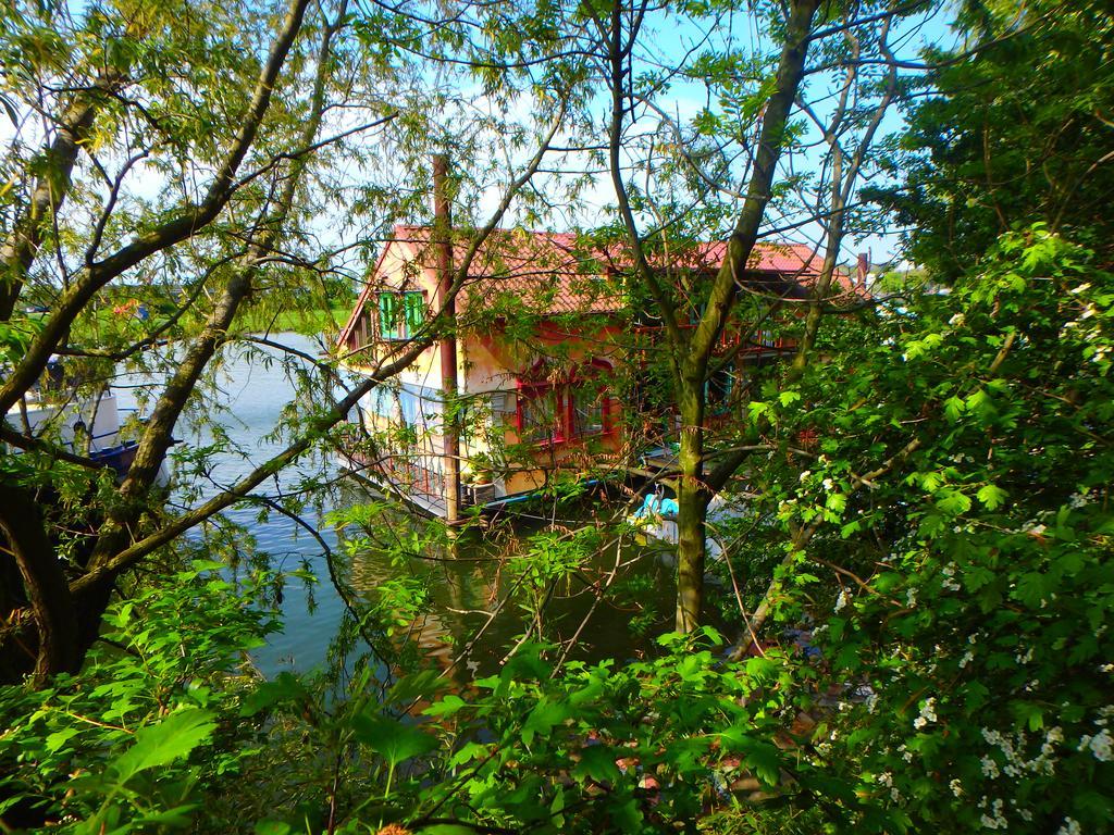 Drijfpaleis Hotel Арнем Екстериор снимка